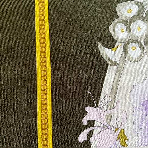 Hermes Carre De Paris Fleurs & Raisins Scarfaz - Picture 7 of 8